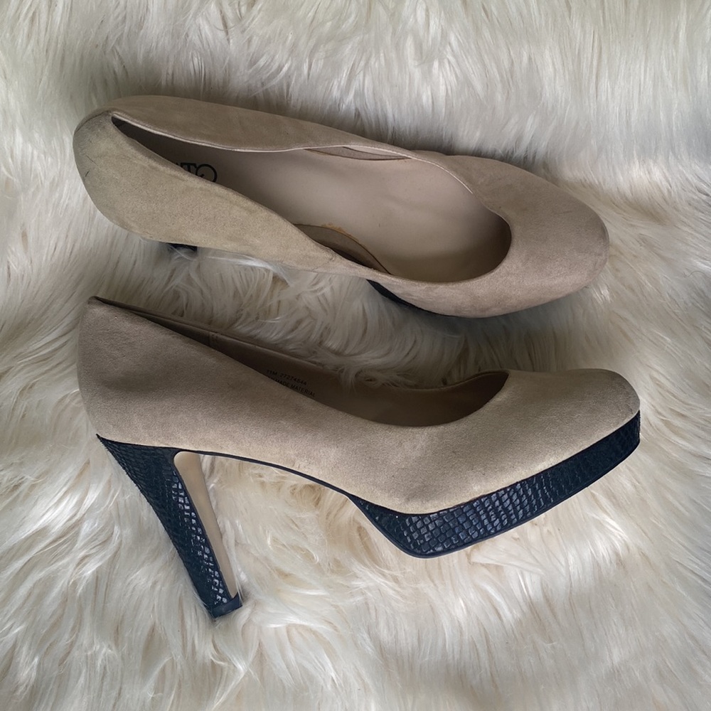 Close Toes Suede Heels 11
